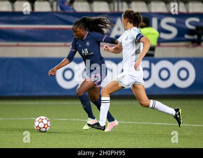 Parigi, Francia, 13 ottobre 2021, Kadiatou Diani del PSG durante la UEFA Women's Champions League, partita di calcio del Gruppo B tra Paris Saint-Germain (PSG) e il FC Kharkiv il 13 ottobre 2021 allo stadio Jean Bouin di Parigi, Francia - Foto Jean Catuffe / DPPI Foto Stock