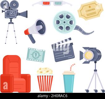 Flat movie watching and production element, biglietto cinema, film e popcorn. Videocamera cartoon, megafono regista e set vettoriale clapper Illustrazione Vettoriale