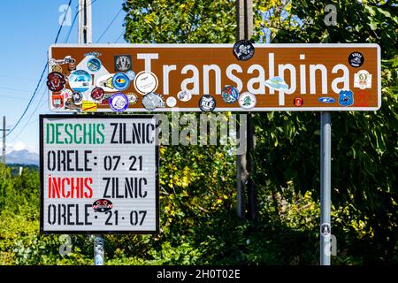 La strada Transalpinain i Monti Carpazi di Romania Foto Stock