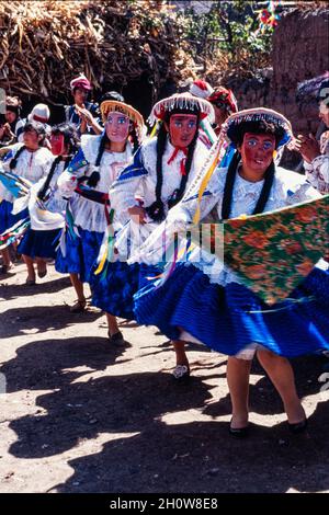 Mamacha Carmen festeggiamenti a Pisac, Valle Sacra di Cusco, Perù Foto Stock