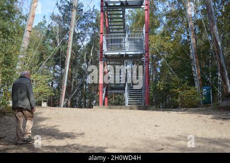 Götzer Berg 108 m a Brandeburgo, Germania - 6 ottobre 2021. Foto Stock