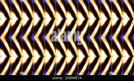 I triangoli luccicanti al neon nel motivo. Moderno. Modello ipnotico ripetitivo di linee triangolari che sfarfallano con luce al neon. Bella patte caleidoscopica Foto Stock