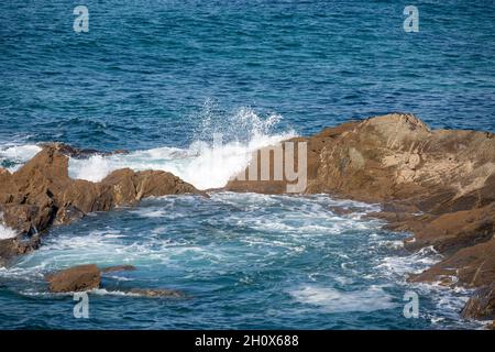 Una vista della spiaggia Fistral a Newquay, Cornovaglia, Regno Unito Foto Stock