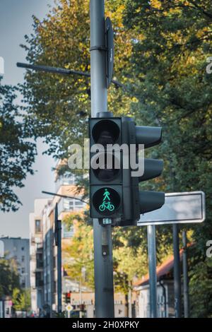 Semaforo per pedoni e biciclette Foto Stock