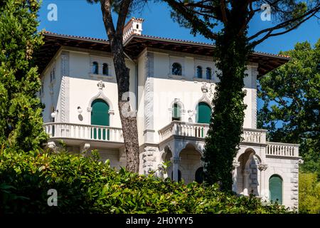 Kroatien, Istrien, Franz-Joseph-Promenade zwischen Ika und Lovran, Villa neben dem Hotel Villa Astra Foto Stock