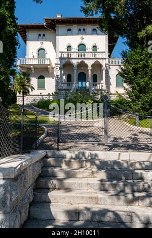 Kroatien, Istrien, Franz-Joseph-Promenade zwischen Ika und Lovran, Villa neben dem Hotel Villa Astra Foto Stock