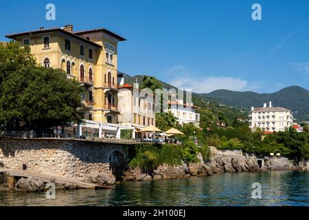 Kroatien, Istrien, Lovran, Franz-Joseph-Promenade, Villa Danica Foto Stock