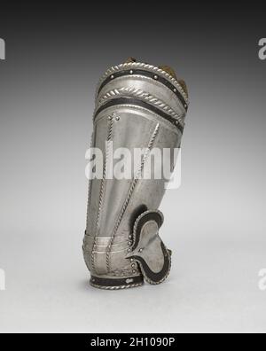 Svolta a sinistra su Cuisse, 1801-1900. Germania, 19 ° secolo. Acciaio con vernice nera; totale: 27.3 x 33 cm (10 3/4 x 13 poll.). Foto Stock