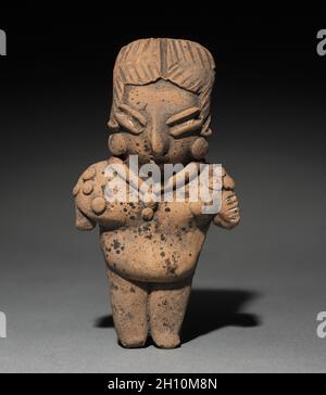 Figura femminile, 400-100 a.C. Mesoamerica, Guanajuato o Michoacán, Chupícuaro. Ceramica, pigmento; totale: 9 x 4.8 x 1.9 cm (3 9/16 x 1 7/8 x 3/4 poll.). Foto Stock