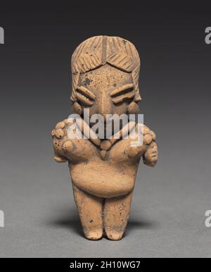 Statuetta femminile, 400-100 A.C. Messico Guanajuato, Chupícuaro. In ceramica con tracce di bianco e il pigmento rosso; complessivo: 9,1 x 4,7 x 1,9 cm (3 9/16 x 1 7/8 x 3/4 in.). Foto Stock