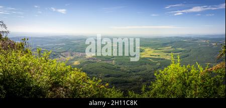 Immagine panoramica della finestra di Lowveld God lungo il percorso panoramico in Sudafrica Foto Stock