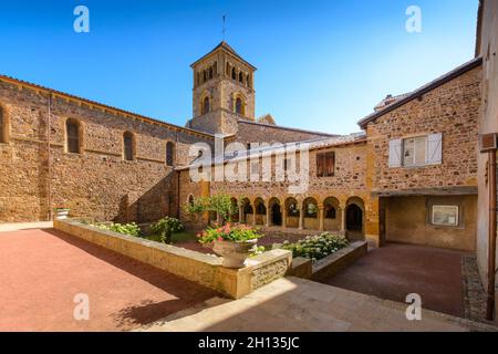 Musée du Prieuré, Salles Arbuissonnas, Beaujolais Foto Stock