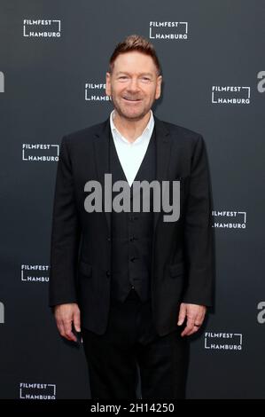 Amburgo, Germania. 06 ottobre 2021. Kenneth Branagh partecipa alla prima 'Belast' durante il Filmfest di Amburgo al Cinemaxx Dammtor il 6 ottobre 2021 ad Amburgo, Germania. Credit: Geisler-Fotopress GmbH/Alamy Live News Foto Stock