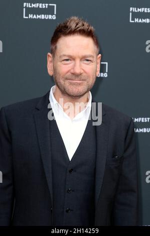 Amburgo, Germania. 06 ottobre 2021. Kenneth Branagh partecipa alla prima 'Belast' durante il Filmfest di Amburgo al Cinemaxx Dammtor il 6 ottobre 2021 ad Amburgo, Germania. Credit: Geisler-Fotopress GmbH/Alamy Live News Foto Stock