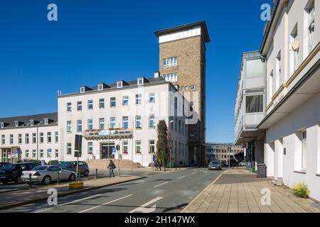 Germania, Velbert, Velbert-Mitte, Bergisches Land, Niederbergisches Land, Niederberg, Renania settentrionale-Vestfalia, NRW, municipio, parcheggio auto Foto Stock