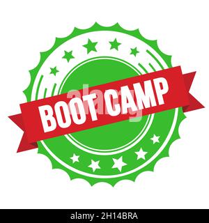 TESTO BOOT CAMP sul timbro del badge a nastro rosso verde. Foto Stock