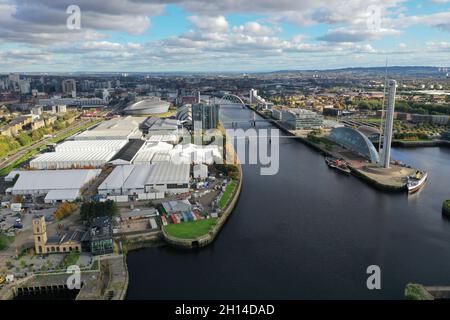 Vista aerea del SEC Glasgow COP26 sede con edifici temporanei Foto Stock