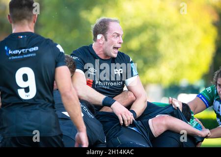 Treviso, Italia. 16 ottobre 2021. Bradley Davies (Ospreys Rugby) durante Benetton Rugby vs Ospreys, United Rugby Championship Match a Treviso, Italia, Ottobre 16 2021 credito: Independent Photo Agency/Alamy Live News Foto Stock