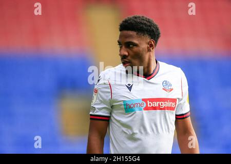 Bolton, Regno Unito. 16 ottobre 2021. Oladapo Afolayan #17 di Bolton Wanderers a Bolton, Regno Unito il 10/16/2021. (Foto di Conor Molloy/News Images/Sipa USA) Credit: Sipa USA/Alamy Live News Foto Stock