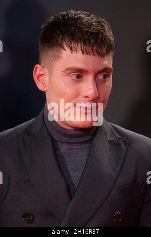 Londra, Regno Unito. 15 ottobre 2021. Riyadh Khalaf partecipa alla premiazione britannica della 'Session' durante il 65° BFI London Film Festival al Royal Festival Hall di Londra. Credit: SOPA Images Limited/Alamy Live News Foto Stock