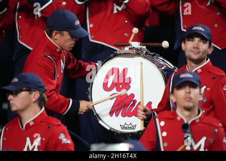 16 ottobre 2021: La band dei ribelli del Mississippi gioca durante la partita di football dell'NCAA tra i volontari dell'Università del Tennessee e i ribelli dell'Ole Miss al Neyland Stadium di Knoxville TN Tim Gangloff/CSM Foto Stock