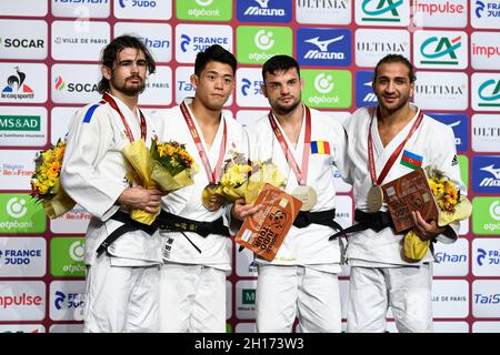 Men -73 kg, RIQUIN Theo of France medaglia d'argento, HARADA Kenshi of Japan medaglia d'oro, RAICU Alexandru of Romania e Hidayat Heydarov of Azerbaijan medaglia di bronzo durante il Grand Slam di Parigi 2021, evento Judo il 16 ottobre 2021 presso l'AccorHotels Arena di Parigi, Francia - Foto Victor Joly / DPPI Foto Stock