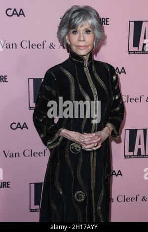 BEVERLY HILLS, LOS ANGELES, CALIFORNIA, USA - OTTOBRE 16: L'attrice Jane fonda arriva al L.A. Dance Project 2021 Gala - serata indimenticabile sotto le Stelle tenuta il 16 ottobre 2021 a Beverly Hills, Los Angeles, California, Stati Uniti. (Foto di Xavier Collin/Image Press Agency/Sipa USA) Foto Stock