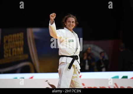 Donna -63 kg, Barbara TIMO del Portogallo medaglia d'oro durante il Grand Slam di Parigi 2021, evento Judo il 16 ottobre 2021 presso l'AccorHotels Arena di Parigi, Francia - Foto: Victor Joly/DPPI/LiveMedia Foto Stock