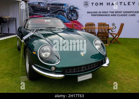 1967 FERRARI 275 GTB/4 in mostra al Concours d’Elegance tenutosi a Blenheim Palace il 5 settembre 2021 Foto Stock