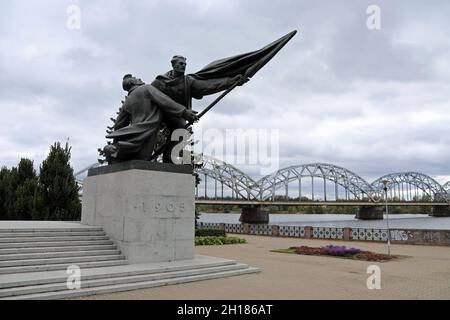 Monumento a riga per le 1905 vittime della Domenica Bloody Foto Stock