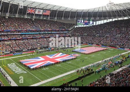 Una panoramica generale del Tottenham Hotspur Stadium prima della partita della NFL Interntaional Series tra i Miami Dolphins e i Jacksonville Jaguars Foto Stock