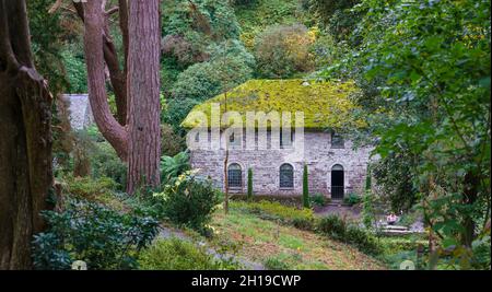 The Old Mill at Bodnant Gardens, tal-y-Cafn Conwy Wales UK Foto Stock