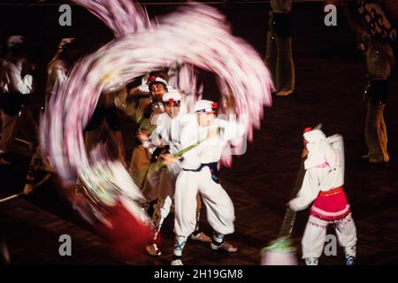 Ballerini del Concorso Nazionale di Danza del Drago a Pechino, Cina. Foto Stock