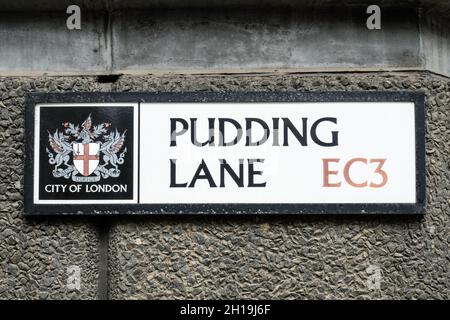 Pudding Lane strada segno, dove il Grande fuoco di Londra ha iniziato nel 1666, Londra Inghilterra Regno Unito Foto Stock