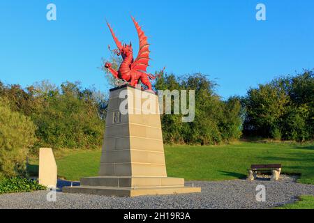 Il 38° Welsh Division Memorial a Carnoy-Mametz (Somme), Francia, commemorando gli uomini morti durante la battaglia per la foresta di Mametz Foto Stock