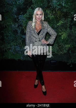 Londra, Regno Unito. 15 ottobre 2021. Denise Van Outen partecipa al orgoglioso spettacolo Cabaret All Stars di Embankment a Londra. (Foto di Brett Cove/SOPA Images/Sipa USA) Credit: Sipa USA/Alamy Live News Foto Stock