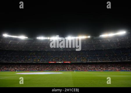 Barcellona, Spagna. 17 ottobre 2021. Vista generale durante la partita Liga tra il FC Barcellona e Valencia CF a Camp Nou a Barcellona, Spagna. Credit: DAX Images/Alamy Live News Foto Stock