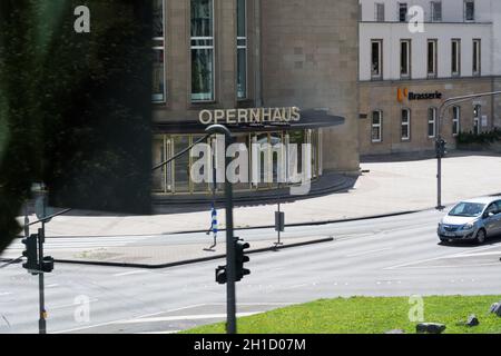 WUPPERTAL; NRW; GERMANIA - 31 LUGLIO; 2017: Wuppertal-Barmen, Teatro dell'Opera di Wuppertal, originariamente costruito come Stadttheater Barmen 1905 Foto Stock