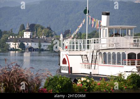 Die Gisela ist eines der ältesten Dampfschiffe der Welt (Baujahr 1871) und befährt noch immer den Traunsee. - la Gisela è uno dei più antichi steamshi Foto Stock