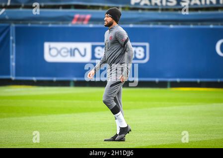 Saint-Germain-en-Laye, Francia, Francia. 18 Ott 2021. NEYMAR JR di PSG durante una sessione di formazione Paris Saint-Germain presso l'Ooredoo Centre il 18 ottobre 2021 a Saint-Germain-en-Laye vicino Parigi, Francia. (Credit Image: © Matthieu Mirville/ZUMA Press Wire) Foto Stock