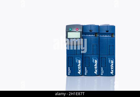 CHONBURI, THAILANDIA-19 APRILE 2020 : Bonfiglioli vectron Frequency Inverter. Controller inverter. Invertitore di alimentazione. Unità di controllo inverter. Bonfigliol Foto Stock