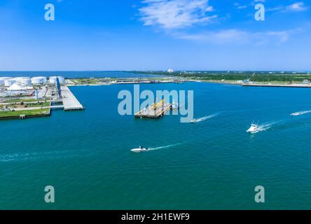 Cape Canaveral, STATI UNITI D'AMERICA. L'arial vista di Port Canaveral dalla nave da crociera ormeggiata in Port Canaveral, Brevard County, Florida Foto Stock