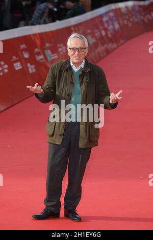 Roma, Italia. 18 Ott 2021. Il regista italiano Marco Bellocchio cammina sul tappeto rosso al Cinema Fest di Roma. (Foto di Paolo Pizzi/Pacific Press) Credit: Pacific Press Media Production Corp./Alamy Live News Foto Stock