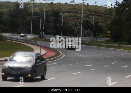 salvador, bahia / brasile - 26 marzo 2019: Veicolo visto su Avenida 29 de Março nella città di Salvador. Foto Stock