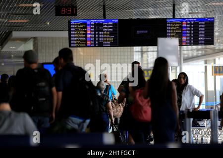 sao paulo, sp/brasile - 11 febbraio 2017: I passeggeri vengono visti nella sala partenze dell'aeroporto di Congonhas nella città di Sao Paulo. *** Capti locale Foto Stock