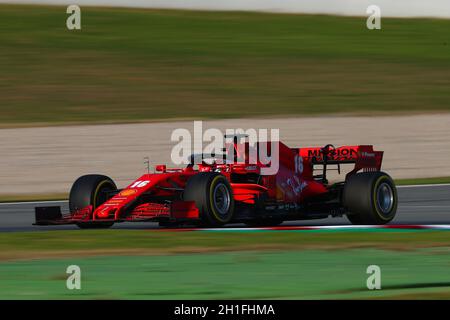 Barcellona, Spagna. 19 febbraio 2020. Test pre-stagione formula 1. Charles Leclerc - Scuderia Ferrari SF1000 in pista durante Foto Stock