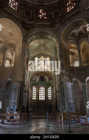 Ravenna, Italia. 28 luglio 2020. Vista interna della Basilica di San vitale Foto Stock