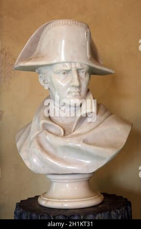 Busto di Napoleone ora esposti nella Villa dei Mulini, Portoferraio, Italia Foto Stock