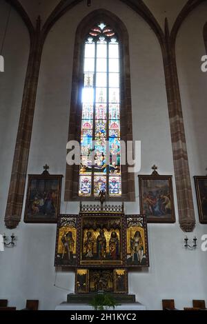 Innenaufnahme der katholischen Pfarrkirche St. Nikolaus, Merano, Südtirol, Italien Foto Stock