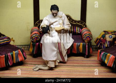 Scene della vita del Mahatma Gandhi: Rubare ed espiare, il museo mani Bhavan Gandhi a Mumbai, India Foto Stock